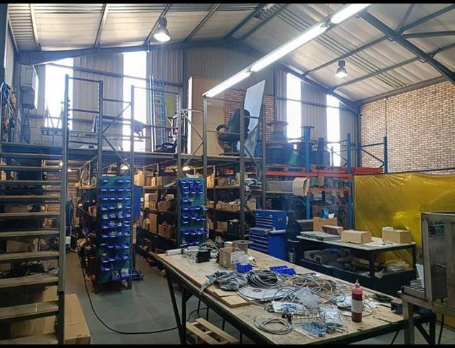 INDUSTRIAL PROPERTY TO RENT IN PRINCESS